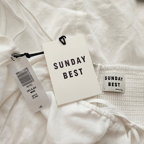 NWT Aritzia Mini Dress - Picture 3 of 5